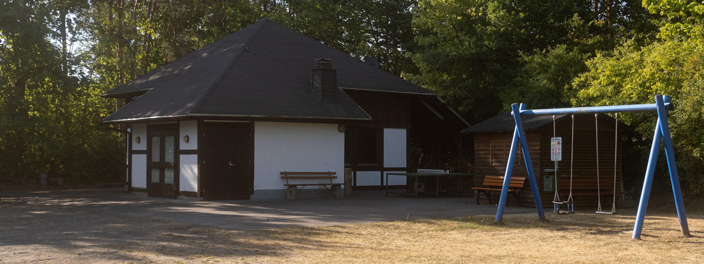 Schutzhütte Friebertshausen — Außenansicht