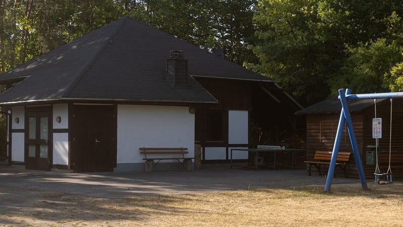 Schutzhütte Friebertshausen — Außenansicht